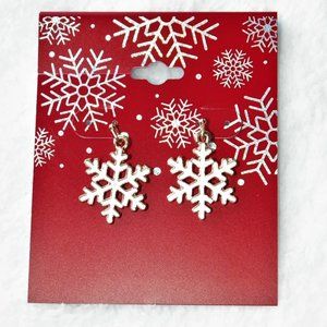 White Snowflake Dangling Earrings